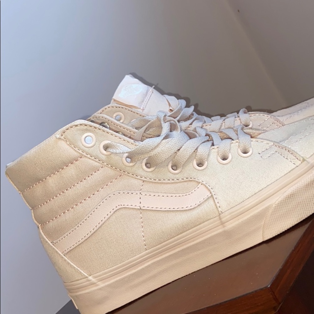 Almost New Blush Pink Vans size 5.5 mens